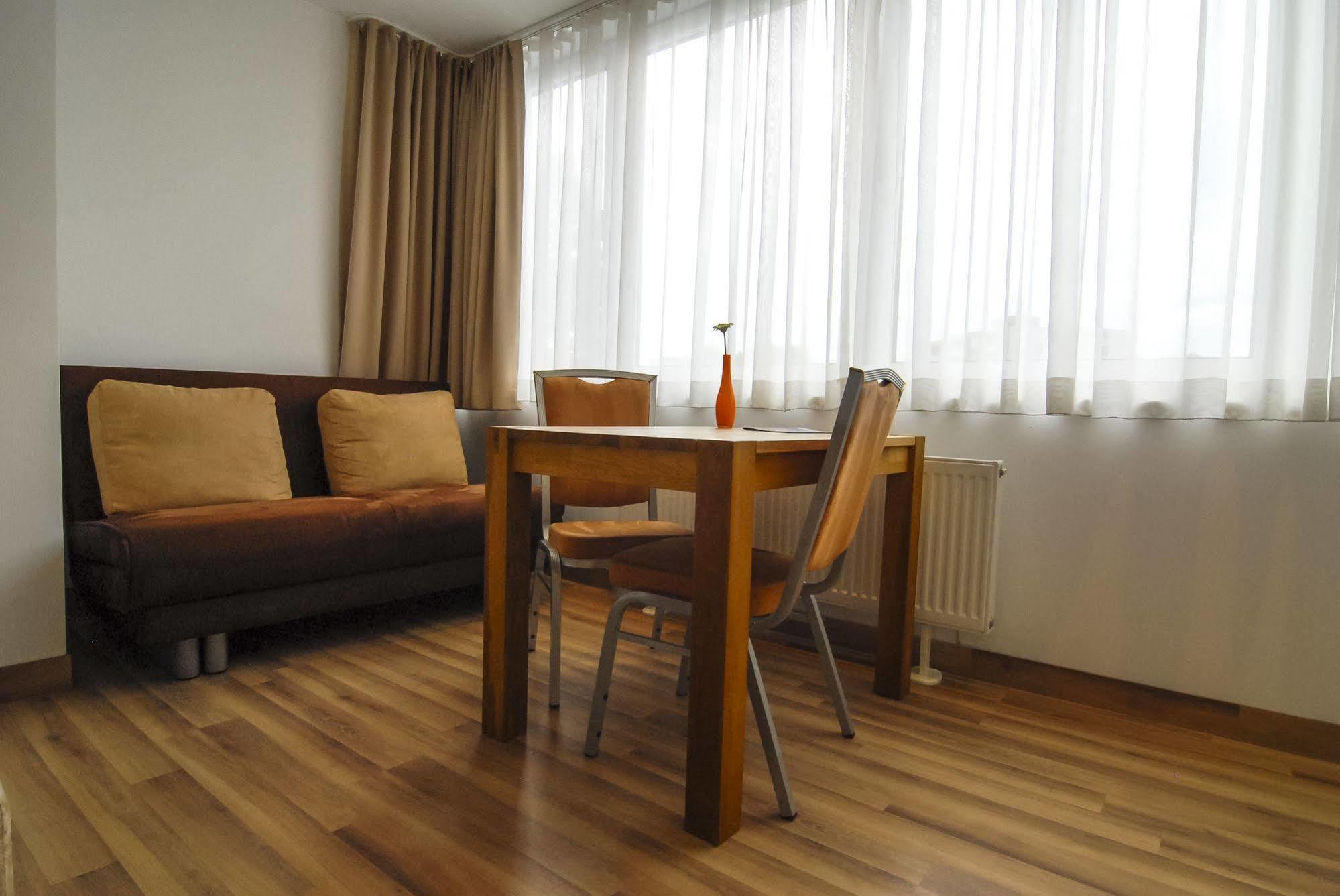 Petul Apart Hotel City Premium Essen Eksteriør billede